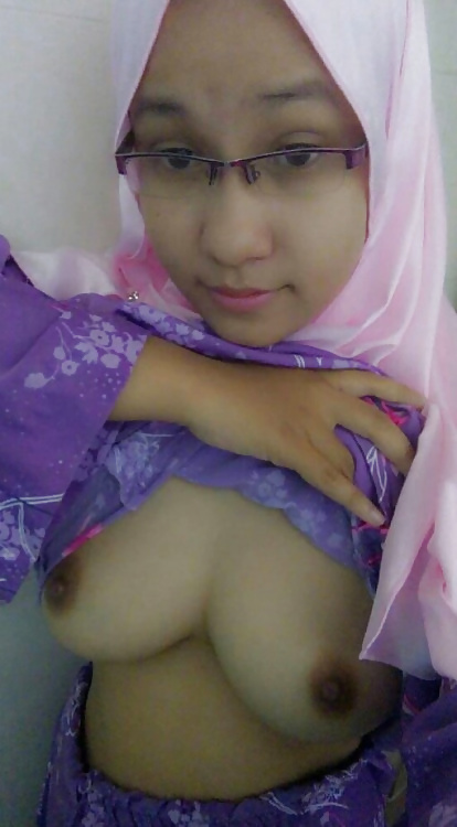 Asian Teen Pictures Hijab Girl 1